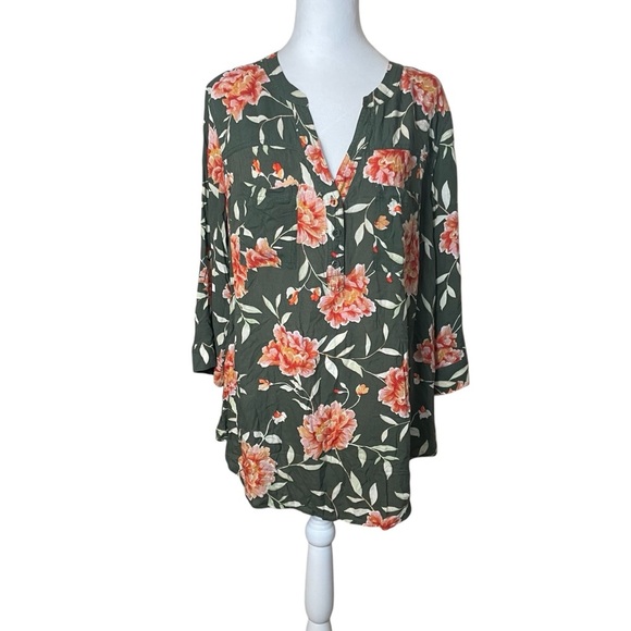 Torrid Harper Olive Green Floral Challis Popover Blouse 2X Cottagecore Tropical - Picture 2 of 11